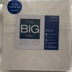 The Big One White Twin XL Set